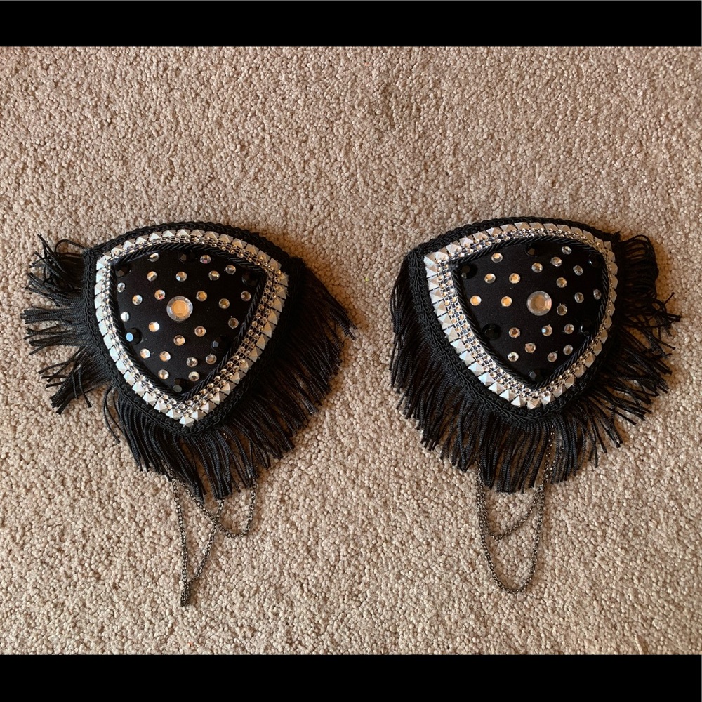 Festival Shoulder Pads